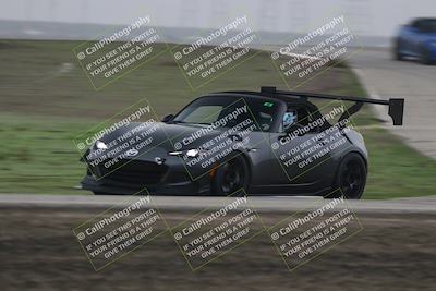 media/Nov-28-2025-Speed SF (Fri) [[b9fcb3577c]]/Red and Gold/Session 3 (Outside GrapevineGold/